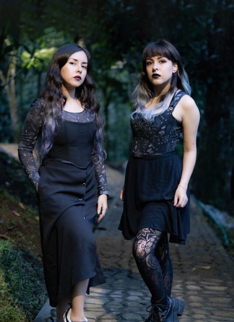 CorsetGarrasPortada